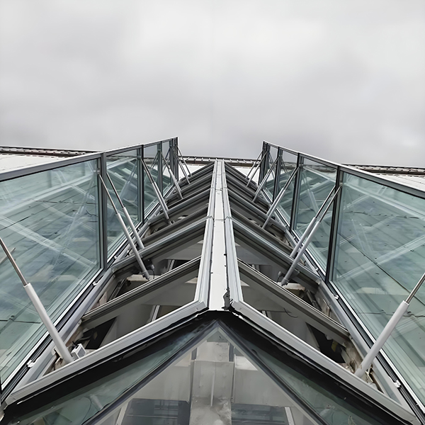 青湖路街道排烟天窗