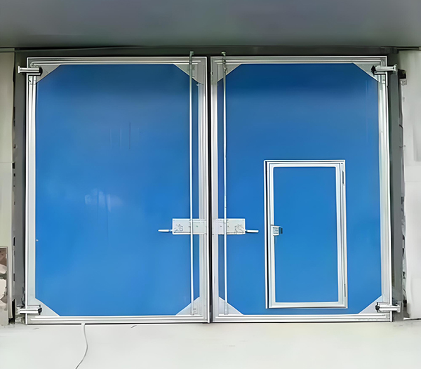 青湖路街道工业平开门