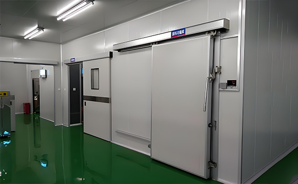 青湖路街道冷库门