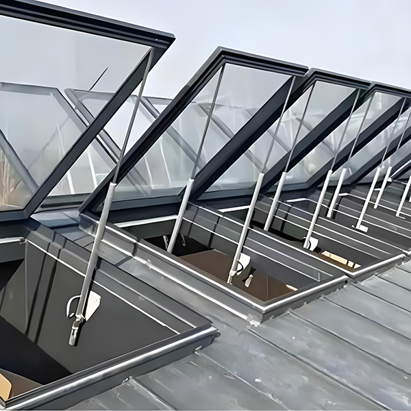 消防青湖路街道排烟窗