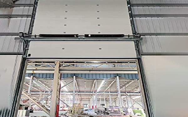 青湖路街道工业提升门