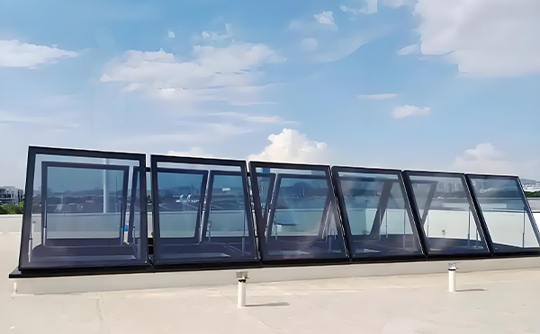 青湖路街道排烟天窗