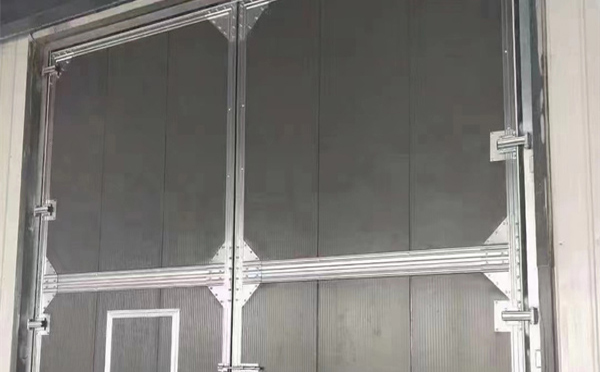 青湖路街道兰州厂房青湖路街道工业门选购与使用指南：打造高效安全的生产环境