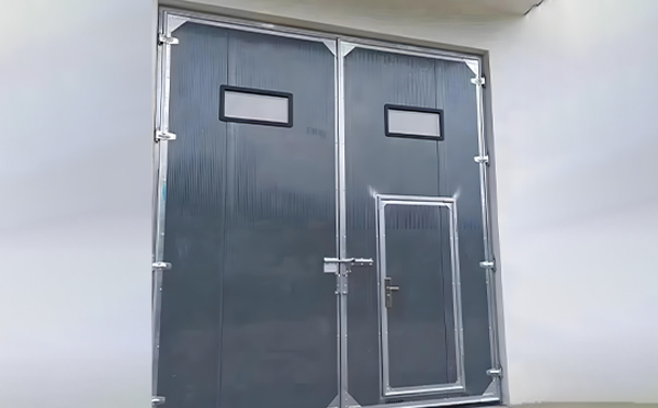 青湖路街道厂房保温门